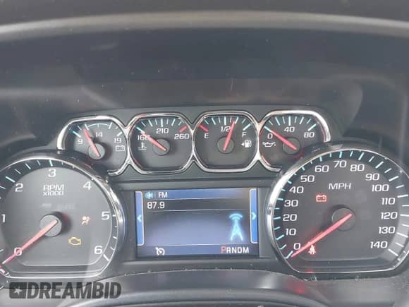 2014 Chevrolet Silverado 1500 LT with VIN 1GCNKREH4EZ348664, listed as a IAAI auction lot 42513995 with 212,233 mi miles and . Bid and sale history available at DreamBid. Image 7.