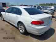 2006 BMW 7 Series 750Li z VIN WBAHN83526DT59374, wystawiony jako IAAI lot #42241727 z przebiegiem 64 239 mil mil oraz . Historia ofert i sprzedaży dostępna na DreamBid. Obrazek 3.