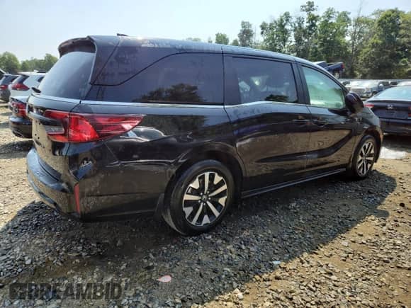 2025 Honda Odyssey EX-L с VIN 5FNRL6H66SB005833, выставлен на аукционе Copart как лот 66020215 с пробегом 8 857 миль миль и Списание • Salvage title. История ставок и продаж доступна на DreamBid. Изображение 3.