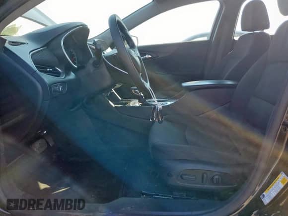 2022 Chevrolet Malibu LT with VIN 1G1ZD5ST4NF201560, listed as a Copart auction lot 70988235 with 35,297 mi miles and Salvage title. Bid and sale history available at DreamBid. Image 7.