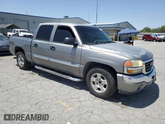 2006 GMC Sierra 1500 SLE2 with VIN 2GTEC13Z061277788, listed as a Copart auction lot 62126315 with 186,271 mi miles and Salvage title. Bid and sale history available at DreamBid. Image 4.