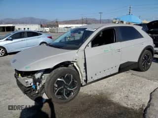 2024 Hyundai Ioniq 5 SEL с VIN KM8KN4DE4RU291160, выставлен на аукционе Copart как лот 80348495 с пробегом 8 889 миль миль и Списание • Salvage title. История ставок и продаж доступна на DreamBid. Изображение 1.