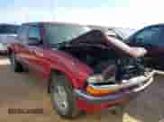 2001 Chevrolet S-10 LS with VIN 1GCDT13W81K212665, listed as a IAAI auction lot 41421617 with Not provided miles and . Bid and sale history available at DreamBid. Image 1.