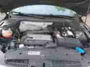 2010 Volkswagen Tiguan S с VIN WVGAV7AX2AW533777, выставлен на аукционе IAAI как лот 42110001 с пробегом 105 710 миль миль и . История ставок и продаж доступна на DreamBid. Изображение 10.