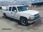 2000 Chevrolet Silverado 1500 LS with VIN 2GCEC19V9Y1361972, listed as a IAAI auction lot 43287675 with 249,773 mi miles and . Bid and sale history available at DreamBid. Image 1.