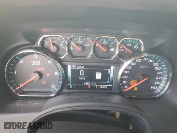 2018 Chevrolet Tahoe LT с VIN 1GNSCBKC2JR369935, выставлен на аукционе Copart как лот 67269125 с пробегом 139 011 миль миль и Списание • Salvage title. История ставок и продаж доступна на DreamBid. Изображение 9.