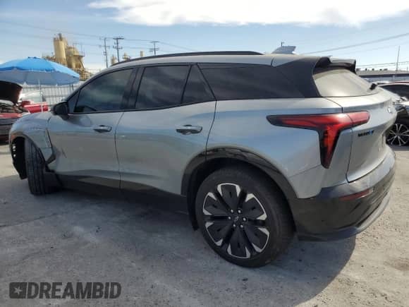 2024 Chevrolet Blazer EV eAWD RS z VIN 3GNKDCRJXRS173757, wystawiony jako Copart lot #52872395 z przebiegiem 5 077 mil mil oraz Szkoda całkowita • Salvage title. Historia ofert i sprzedaży dostępna na DreamBid. Obrazek 2.