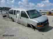 2014 Chevrolet Express Passenger LS с VIN 1GNSGBF48E1184848, выставлен на аукционе Copart как лот 81589595 с пробегом 143 995 миль миль и Списание • Salvage title. История ставок и продаж доступна на DreamBid. Изображение 4.