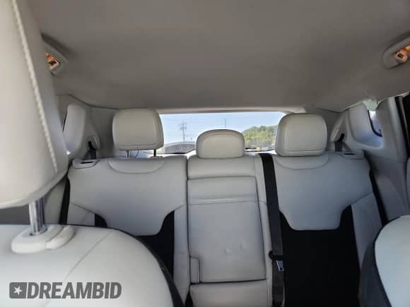 2018 Jeep Compass Latitude with VIN 3C4NJDBB8JT175352, listed as a Copart auction lot 71740325 with 65,612 mi miles and Salvage title. Bid and sale history available at DreamBid. Image 10.