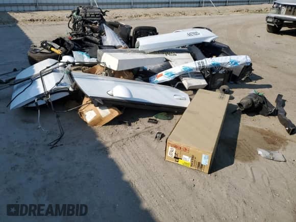 2020 Dodge Challenger z VIN PARTSONLY000000, wystawiony jako Copart lot #64279325 z przebiegiem Nie podano mil oraz Szkoda całkowita • Salvage title. Historia ofert i sprzedaży dostępna na DreamBid. Obrazek 4.