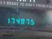 2002 Chevrolet Tahoe Z71 с VIN 1GNEK13Z12R221192, выставлен на аукционе IAAI как лот 43235560 с пробегом 174 875 миль миль и . История ставок и продаж доступна на DreamBid. Изображение 15.