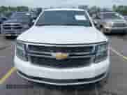 2018 Chevrolet Tahoe Commercial z VIN 1GNLCDEC4JR223676, wystawiony jako IAAI lot #43327555 z przebiegiem 208 566 mil mil oraz . Historia ofert i sprzedaży dostępna na DreamBid. Obrazek 12.