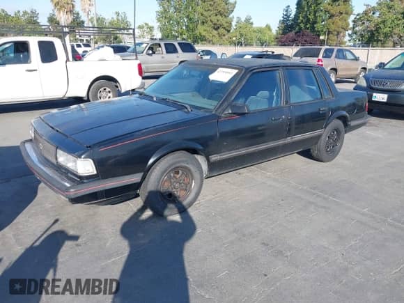 1987 Chevrolet Celebrity с VIN 1G1AW51W7H6178475, выставлен на аукционе IAAI как лот 42714092 с пробегом 183 112 миль миль и . История ставок и продаж доступна на DreamBid. Изображение 2.
