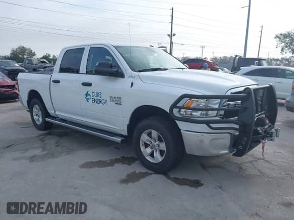 2022 Ram 1500 Tradesman z VIN 3C6RR7KG4NG331979, wystawiony jako IAAI lot #41447852 z przebiegiem 14 201 mil mil oraz . Historia ofert i sprzedaży dostępna na DreamBid. Obrazek 1.