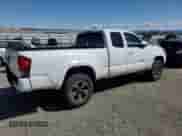 2018 Toyota Tacoma SR5 with VIN 5TFRZ5CNXJX066050, listed as a Copart auction lot 51308035 with 43,303 mi miles and Salvage title. Bid and sale history available at DreamBid. Image 3.