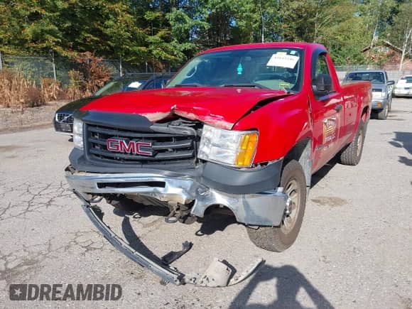 2013 GMC Sierra 1500 Work Truck z VIN 1GTN2TEX8DZ140497, wystawiony jako IAAI lot #43142246 z przebiegiem 178 636 mil mil oraz . Historia ofert i sprzedaży dostępna na DreamBid. Obrazek 6.