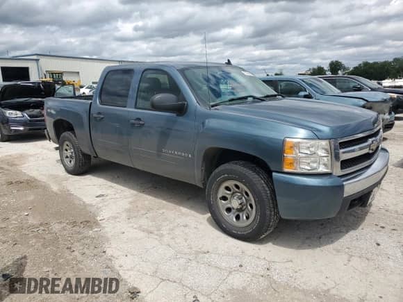 2007 Chevrolet Silverado 1500 LS с VIN 2GCEK13C271705585, выставлен на аукционе Copart как лот 57835875 с пробегом 369 854 миль миль и Чистый • Clean title. История ставок и продаж доступна на DreamBid. Изображение 4.