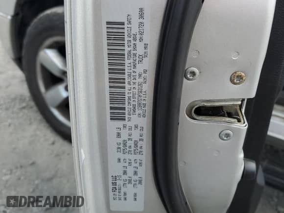 2015 Ram 1500 Big Horn с VIN 1C6RR7GT0FS631261, выставлен на аукционе Copart как лот 85012475 с пробегом 265 307 миль миль и Чистый • Clean title. История ставок и продаж доступна на DreamBid. Изображение 12.