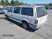 1993 Dodge Caravan Grand SE with VIN 1B4GH44R5PX771527, listed as a IAAI auction lot 43109995 with Not provided miles and . Bid and sale history available at DreamBid. Image 3.