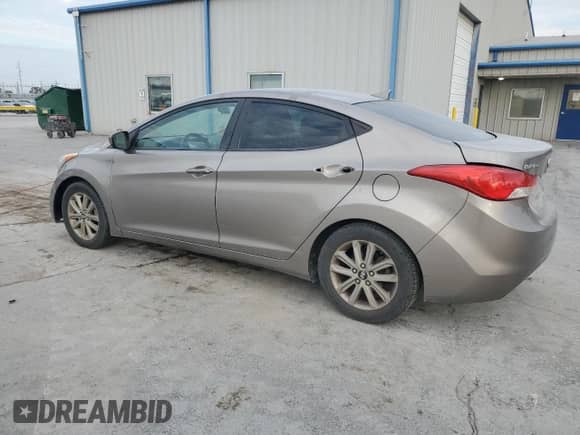 2012 Hyundai Elantra GLS z VIN 5NPDH4AE4CH109693, wystawiony jako Copart lot #87096295 z przebiegiem 176 052 mil mil oraz Szkoda całkowita • Salvage title. Historia ofert i sprzedaży dostępna na DreamBid. Obrazek 2.