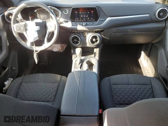 2021 Chevrolet Blazer LT с VIN 3GNKBCRS1MS531545, выставлен на аукционе Copart как лот 81041695 с пробегом 12 301 миль миль и Списание • Salvage title. История ставок и продаж доступна на DreamBid. Изображение 8.