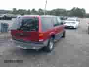 2000 Ford Explorer XLT with VIN 1FMZU73E4YUB38071, listed as a IAAI auction lot 43274420 with 188,153 mi miles and . Bid and sale history available at DreamBid. Image 4.