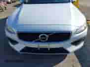 2020 Volvo S60 Momentum with VIN 7JRA22TK1LG057666, listed as a IAAI auction lot 43283483 with 137,790 mi miles and . Bid and sale history available at DreamBid. Image 6.