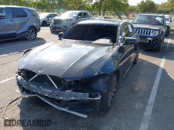 2021 BMW 3 Series M340i xDrive с VIN 3MW5U9J01M8B62743, выставлен на аукционе IAAI как лот 43140524 с пробегом 54 075 миль миль и . История ставок и продаж доступна на DreamBid. Изображение 17.