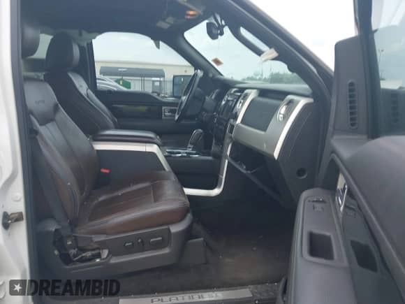 2011 Ford F-150 XLT z VIN 1FTFW1ET7BFA71519, wystawiony jako IAAI lot #42397625 z przebiegiem 205 049 mil mil oraz . Historia ofert i sprzedaży dostępna na DreamBid. Obrazek 5.