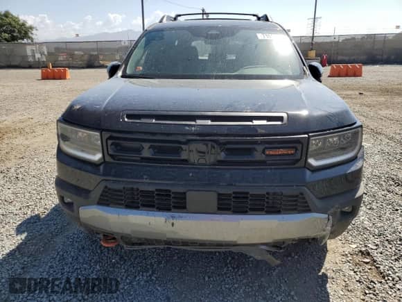 2026 Honda Passport with VIN 5FNYF9H53TB001381, listed as a Copart auction lot 71696325 with 8,648 mi miles and Salvage title. Bid and sale history available at DreamBid. Image 5.