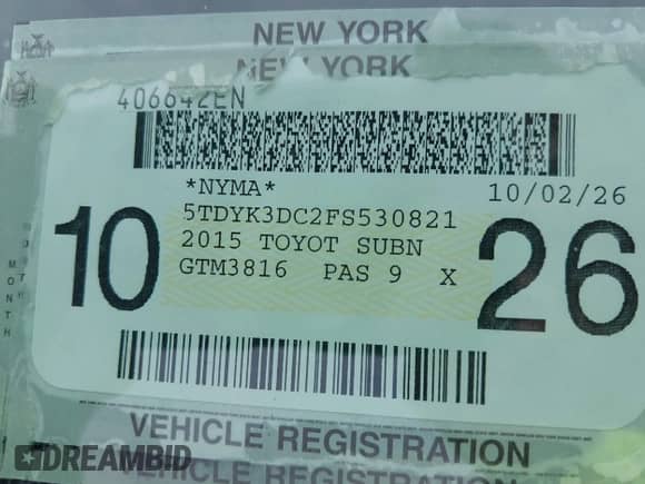 2015 Toyota Sienna XLE with VIN 5TDYK3DC2FS530821, listed as a IAAI auction lot 43041650 with 178,981 mi miles and . Bid and sale history available at DreamBid. Image 17.