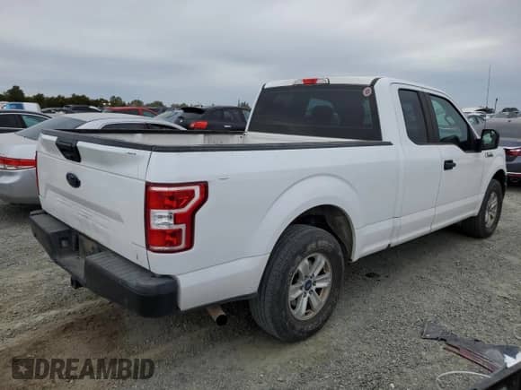2018 Ford F-150 XL with VIN 1FTEX1CB4JKE25148, listed as a Copart auction lot 84294405 with 72,606 mi miles and Salvage title. Bid and sale history available at DreamBid. Image 3.
