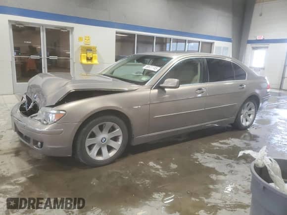 2008 BMW 7 Series 750Li z VIN WBAHN83508DT82333, wystawiony jako Copart lot #80631145 z przebiegiem 115 670 mil mil oraz Szkoda całkowita • Salvage title. Historia ofert i sprzedaży dostępna na DreamBid. Obrazek 1.