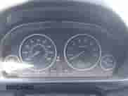 2013 BMW 3 Series 320i z VIN WBA3B1C57DK128344, wystawiony jako IAAI lot #42259273 z przebiegiem 105 213 mil mil oraz . Historia ofert i sprzedaży dostępna na DreamBid. Obrazek 7.