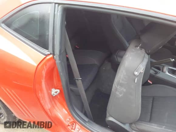 2012 Chevrolet Camaro 1LS z VIN 2G1FE1E32C9176796, wystawiony jako IAAI lot #43328686 z przebiegiem 183 464 mil mil oraz . Historia ofert i sprzedaży dostępna na DreamBid. Obrazek 8.