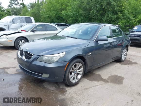 2010 BMW 5 Series 535i xDrive с VIN WBANV9C52AC139630, выставлен на аукционе IAAI как лот 42589210 с пробегом 188 599 миль миль и . История ставок и продаж доступна на DreamBid. Изображение 2.