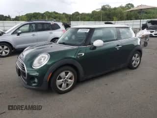 2018 MINI Hardtop Cooper с VIN WMWXP5C58J2G61795, выставлен на аукционе Copart как лот 70165265 с пробегом Не указан миль и Списание • Salvage title. История ставок и продаж доступна на DreamBid. Изображение 1.