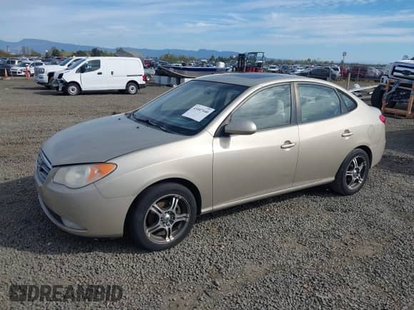 2008 Hyundai Elantra GLS with VIN KMHDU46D18U339227, listed as a IAAI auction lot 43447140 with 181,437 mi miles and . Bid and sale history available at DreamBid. Image 2.