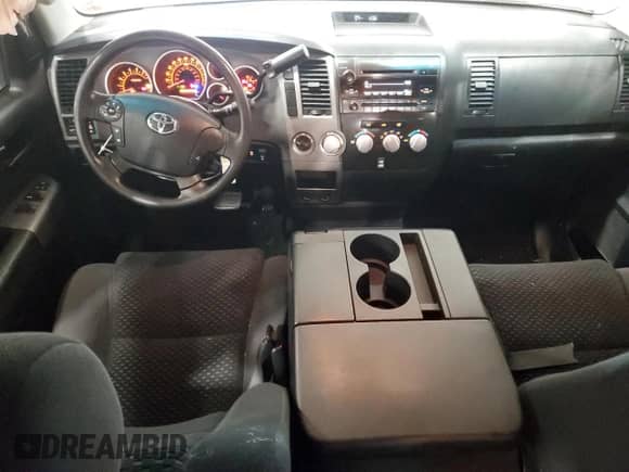 2012 Toyota Tundra с VIN 5TFDY5F16CX268649, выставлен на аукционе Copart как лот 48197875 с пробегом 189 824 миль миль и Списание • Salvage title. История ставок и продаж доступна на DreamBid. Изображение 8.