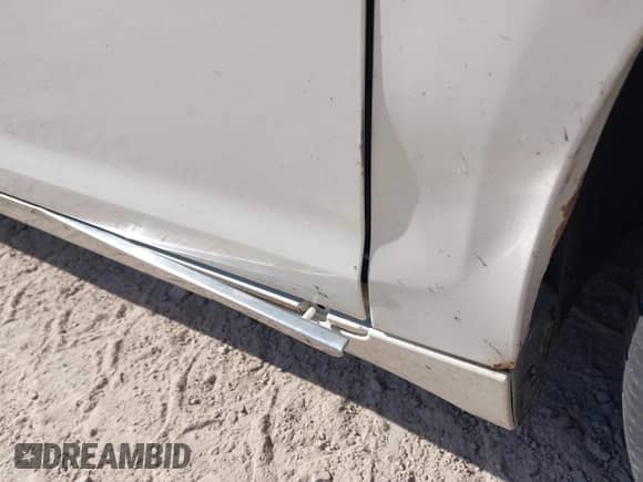 2010 Chevrolet Malibu LTZ with VIN 1G1ZE5EB3AF141099, listed as a IAAI auction lot 43111712 with 163,109 mi miles and . Bid and sale history available at DreamBid. Image 6.