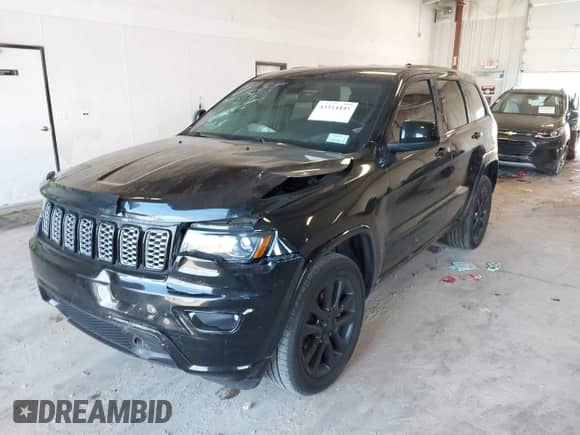 2018 Jeep Grand Cherokee Laredo с VIN 1C4RJFAG3JC137467, выставлен на аукционе IAAI как лот 43354445 с пробегом 118 635 миль миль и . История ставок и продаж доступна на DreamBid. Изображение 6.