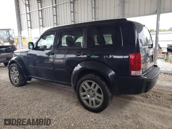 2008 Dodge Nitro SLT with VIN 1D8GU58KX8W118685, listed as a Copart auction lot 67200105 with 265,216 mi miles and Clean title. Bid and sale history available at DreamBid. Image 2.