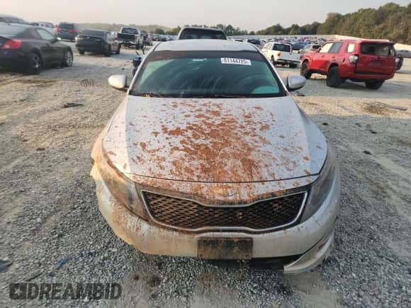 2014 Kia Optima LX с VIN 5XXGM4A76EG340023, выставлен на аукционе Copart как лот 81144725 с пробегом 95 585 миль миль и Списание • Salvage title. История ставок и продаж доступна на DreamBid. Изображение 5.