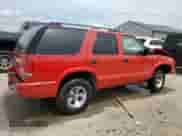 2002 Chevrolet Blazer LS with VIN 1GNCS13W02K189194, listed as a Copart auction lot 54420715 with 121,900 mi miles and Non repairable. Bid and sale history available at DreamBid. Image 3.