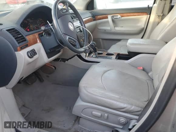 2007 Saturn Outlook XR z VIN 5GZEV33757J133230, wystawiony jako Copart lot #85853735 z przebiegiem 157 506 mil mil oraz Szkoda całkowita • Salvage title. Historia ofert i sprzedaży dostępna na DreamBid. Obrazek 7.