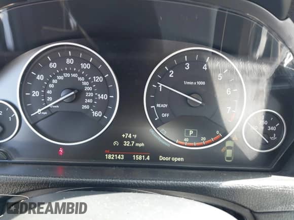 2015 BMW 4 Series 428i xDrive с VIN WBA4A7C53FD415830, выставлен на аукционе IAAI как лот 43153471 с пробегом 182 143 миль миль и . История ставок и продаж доступна на DreamBid. Изображение 7.