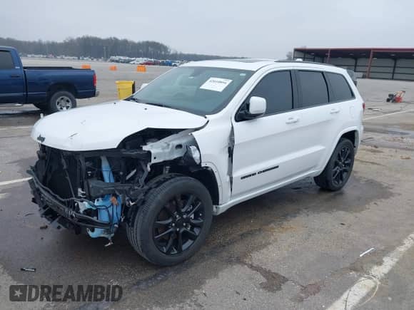 2021 Jeep Grand Cherokee Laredo E with VIN 1C4RJEAG7MC713026, listed as a IAAI auction lot 42010894 with 37,336 mi miles and . Bid and sale history available at DreamBid. Image 21.