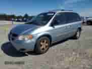 2006 Dodge Caravan SXT z VIN 1D4GP45R16B742495, wystawiony jako Copart lot #85894865 z przebiegiem 237 755 mil mil oraz Szkoda całkowita • Salvage title. Historia ofert i sprzedaży dostępna na DreamBid. Obrazek 1.