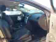 2012 Chevrolet Malibu 3LT z VIN 1G1ZF5E78CF119482, wystawiony jako IAAI lot #42305828 z przebiegiem 133 993 mil mil oraz . Historia ofert i sprzedaży dostępna na DreamBid. Obrazek 5.