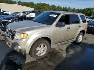 2011 Ford Escape XLT с VIN 1FMCU9DG3BKC24489, выставлен на аукционе Copart как лот 72037215 с пробегом 163 399 миль миль и Чистый • Clean title. История ставок и продаж доступна на DreamBid. Изображение 1.